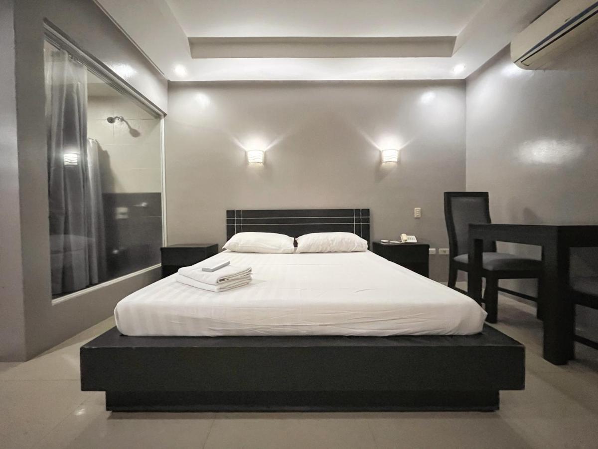 Rumi Apartelle Hotel Angeles Exteriér fotografie