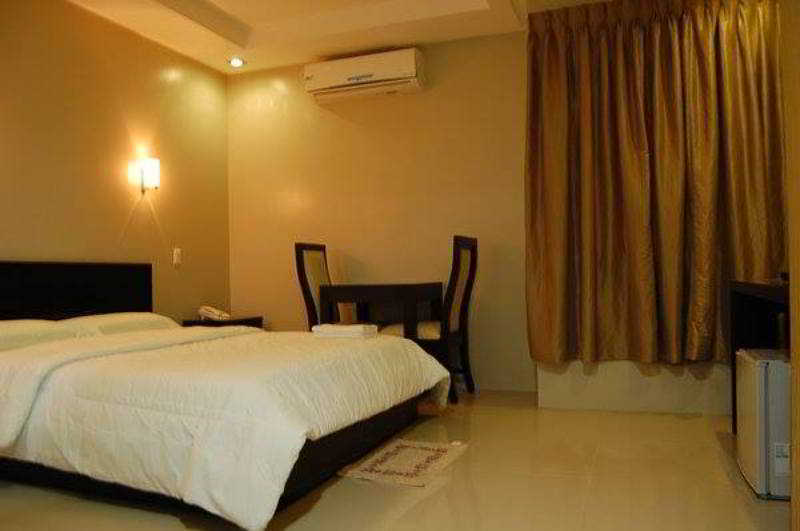 Rumi Apartelle Hotel Angeles Exteriér fotografie