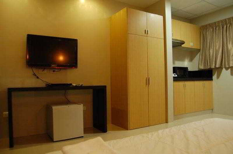 Rumi Apartelle Hotel Angeles Exteriér fotografie