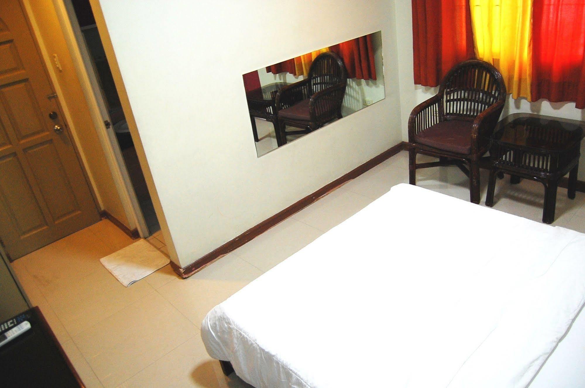 Rumi Apartelle Hotel Angeles Exteriér fotografie