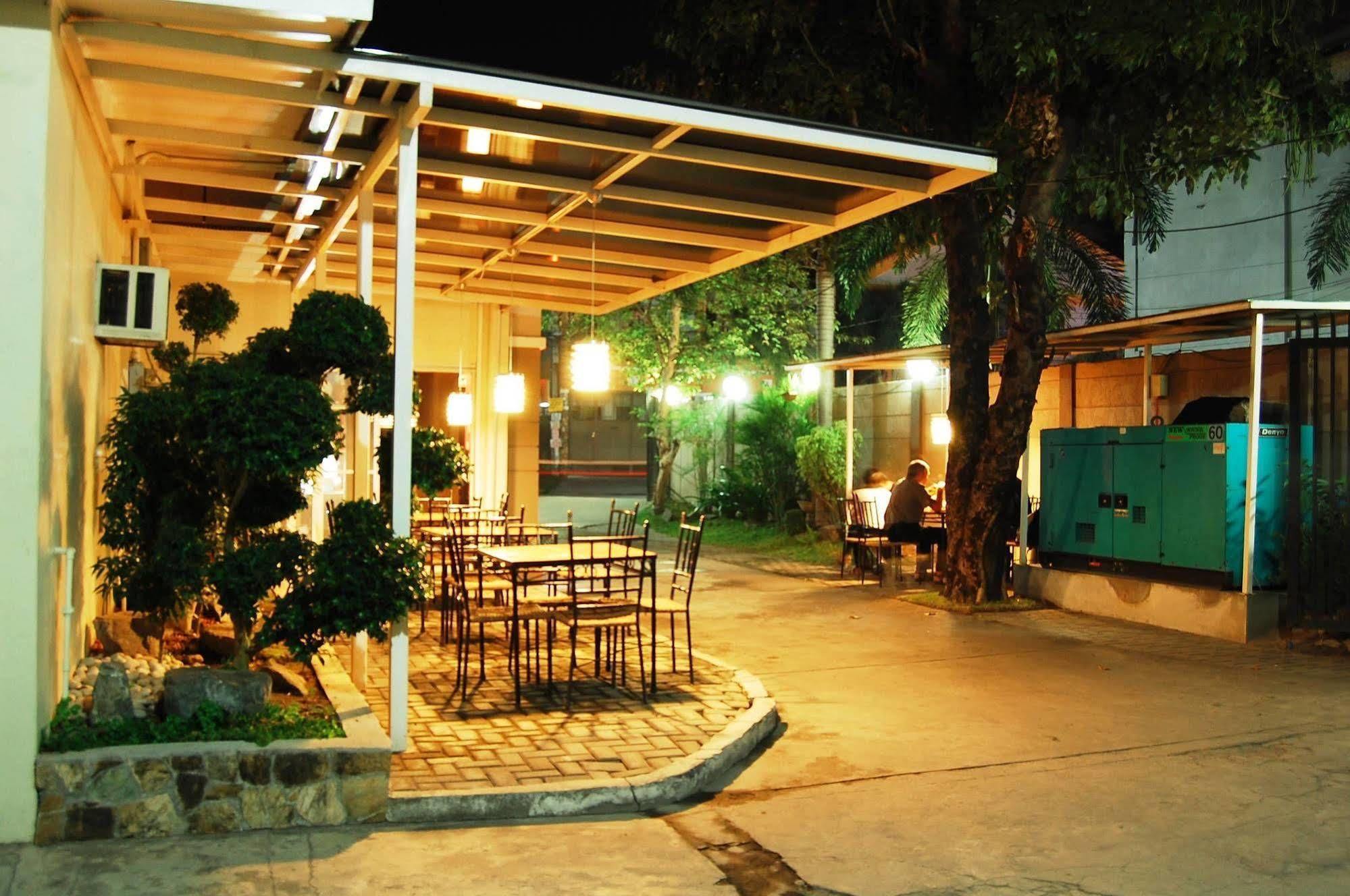Rumi Apartelle Hotel Angeles Exteriér fotografie