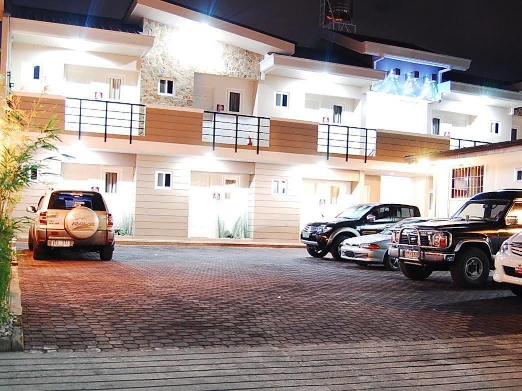 Rumi Apartelle Hotel Angeles Exteriér fotografie